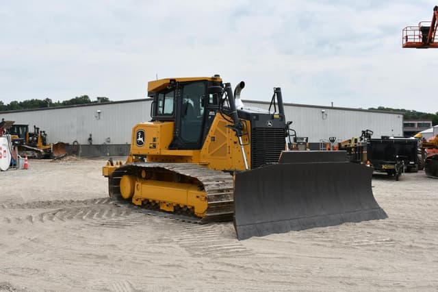 Image of John Deere 850L LGP equipment image 3