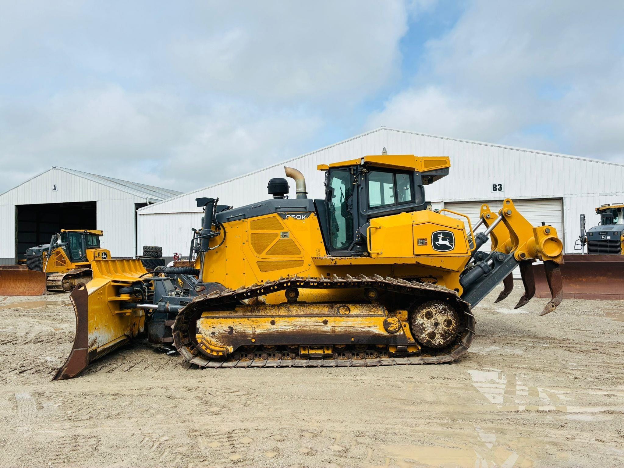 2021 John Deere 950K Equipment Image0