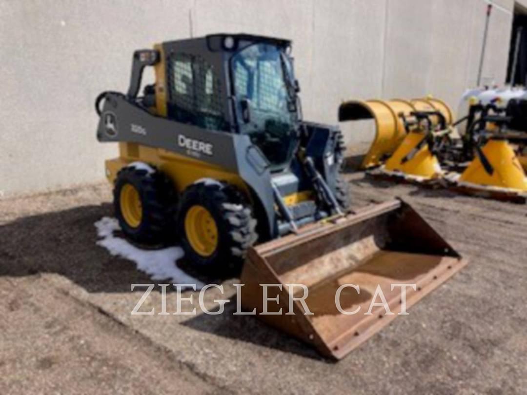 Image of John Deere 320G Primary image