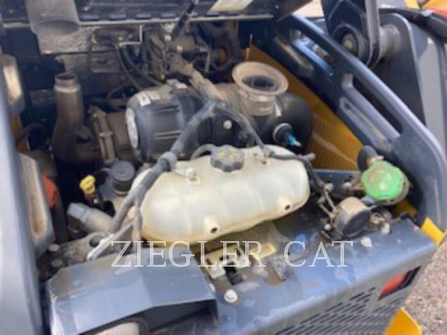 Image of John Deere 320G equipment image 4