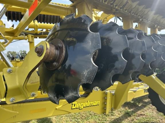 Image of Degelman Pro-Till 41 equipment image 4