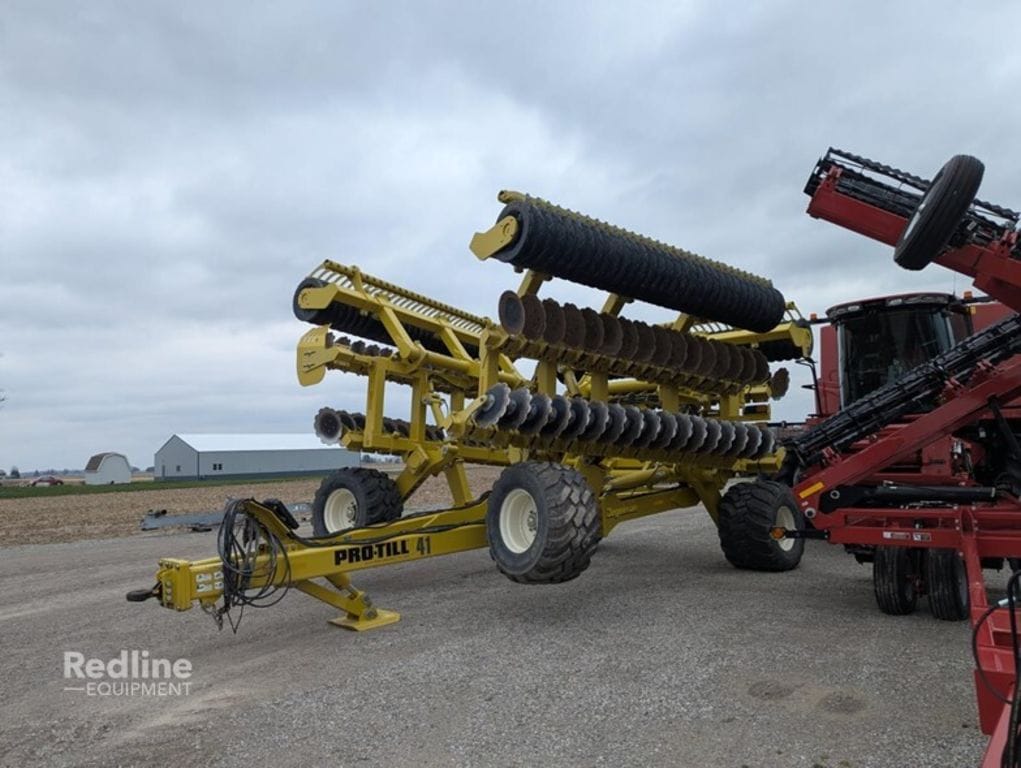 2021 Degelman Pro-Till 41 Equipment Image0