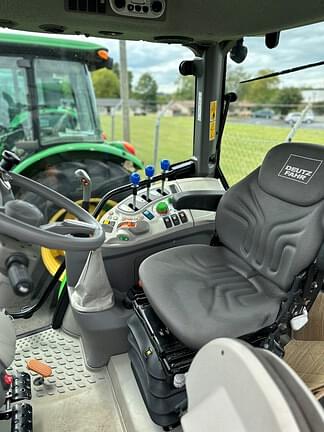 Image of Deutz-Fahr 5120G equipment image 1