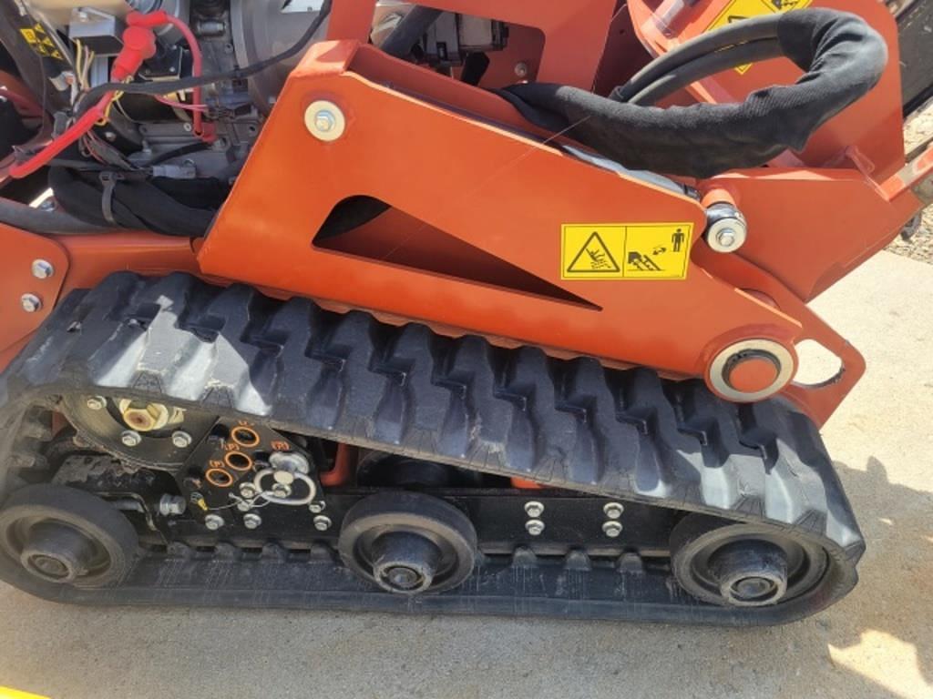 Main image Ditch Witch C16X 6