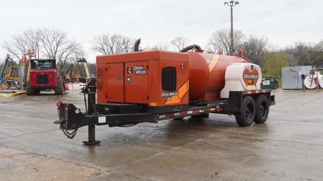 Image of Ditch Witch HX30 equipment image 1