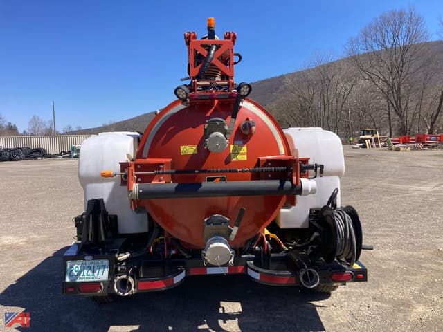 Image of Ditch Witch HX75 equipment image 3