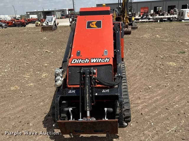 Image of Ditch Witch SK1050 equipment image 1