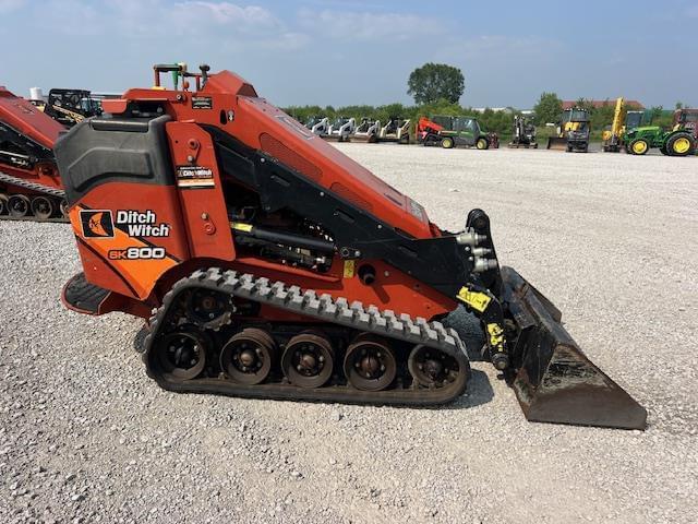 Image of Ditch Witch SK800 equipment image 1