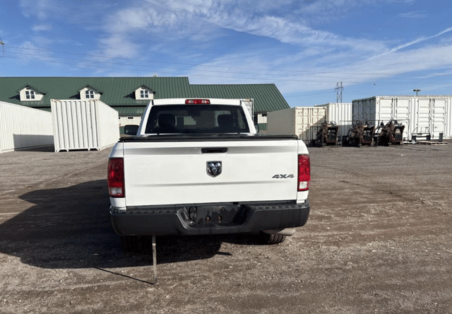 Image of Dodge Ram 1500 equipment image 3