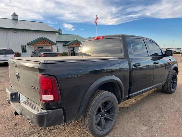 Image of Dodge Ram 1500 equipment image 4