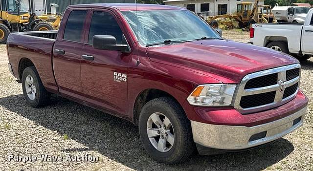 Image of Dodge Ram 1500 equipment image 2