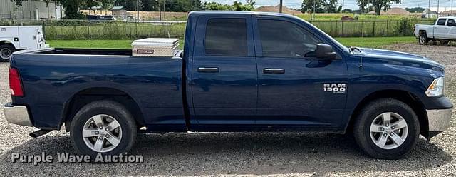 Image of Dodge Ram 1500 equipment image 4