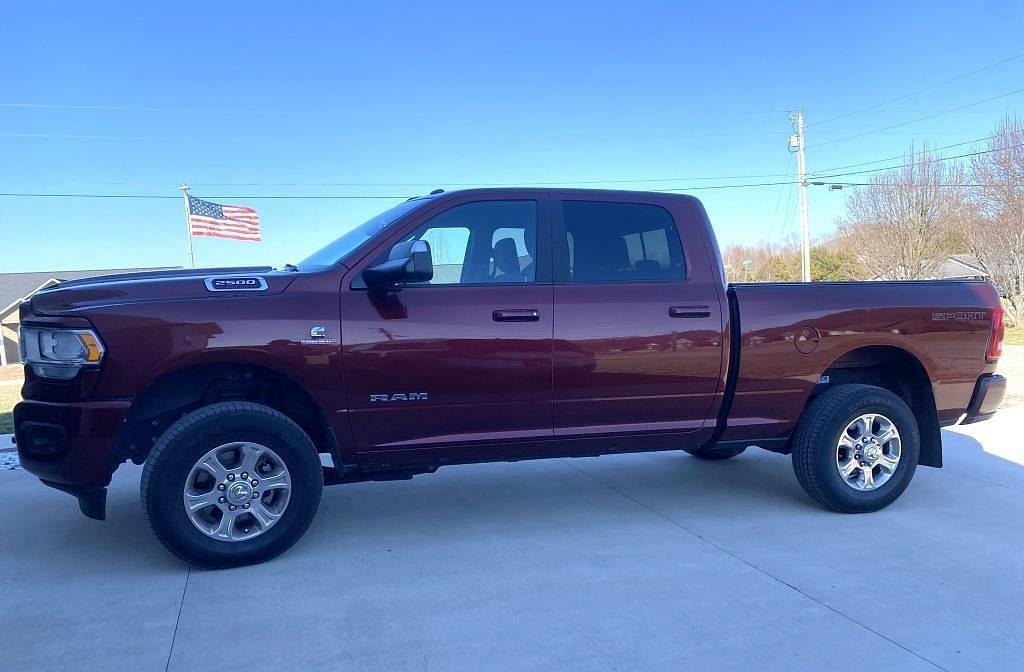 Image of Dodge Ram 2500 Primary image