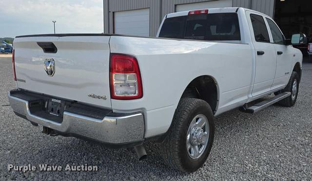 Image of Dodge Ram 2500 equipment image 4