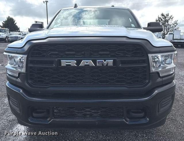 Image of Dodge Ram 2500 equipment image 1