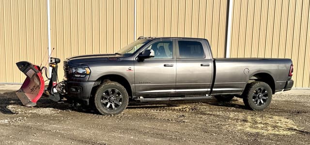Image of Dodge Ram 3500 equipment image 1