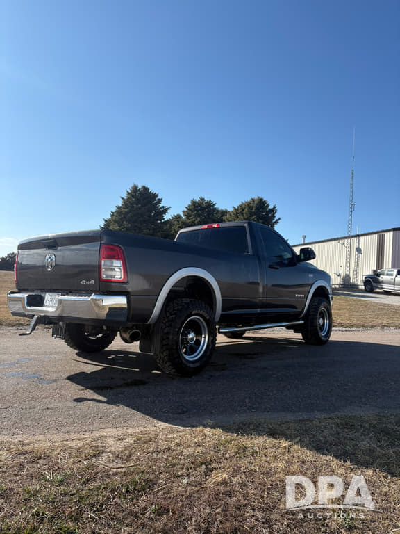 Image of Dodge Ram 3500 equipment image 4