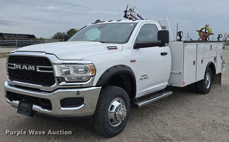 Image of Dodge Ram 3500 Primary image