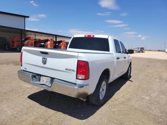 Image of Dodge Ram 1500 equipment image 4