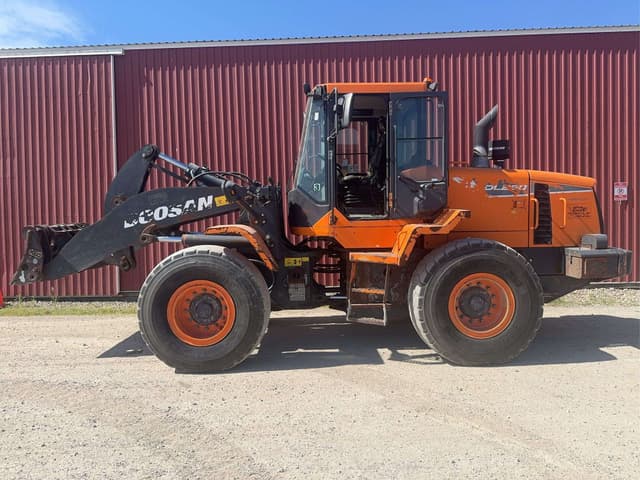 Image of Doosan DL220-5 equipment image 1
