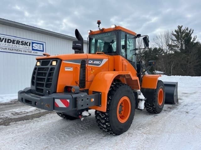 Image of Doosan DL220-5 equipment image 2