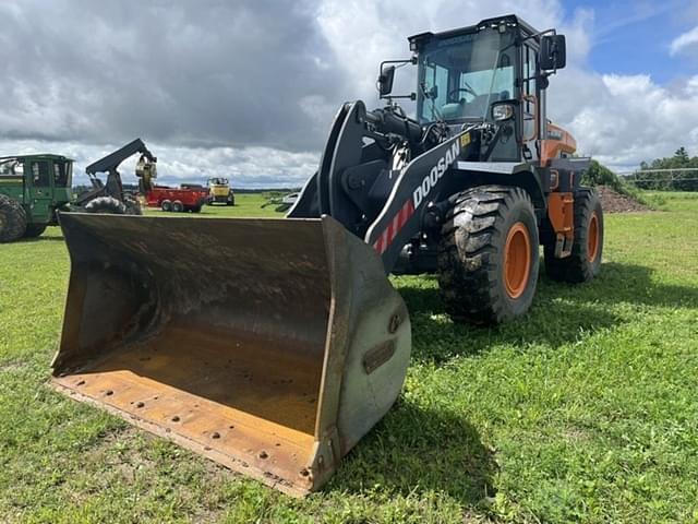 Image of  Doosan DL280 equipment image 4