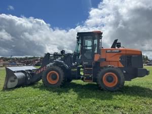 2021  Doosan DL280 Image