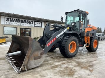 Main image Doosan DL280