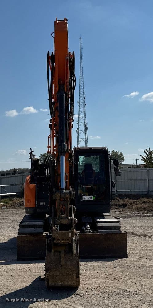 Image of Doosan DX140LCR-5 equipment image 1