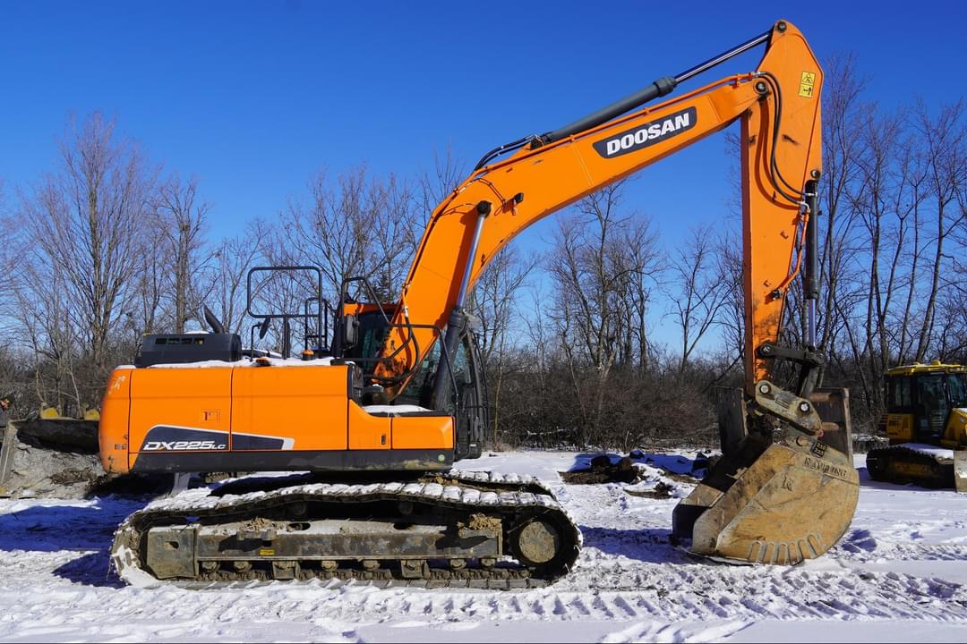 Image of  Doosan DX225LC-5 Primary image