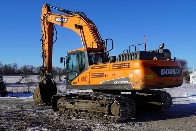 Image of  Doosan DX350LC-5 equipment image 2