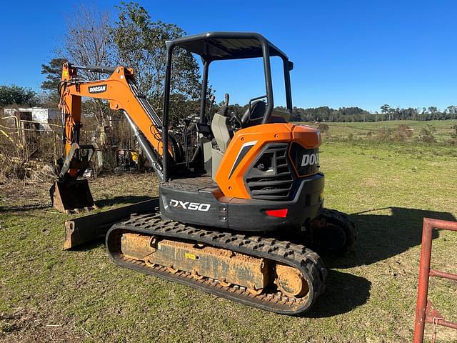 Image of  Doosan DX50 equipment image 3