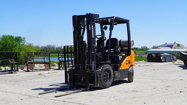 Image of  Doosan G25P-7 equipment image 1