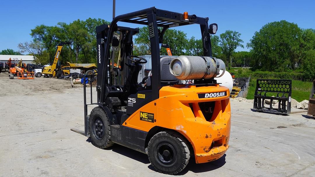 Image of  Doosan G25P-7 Primary image