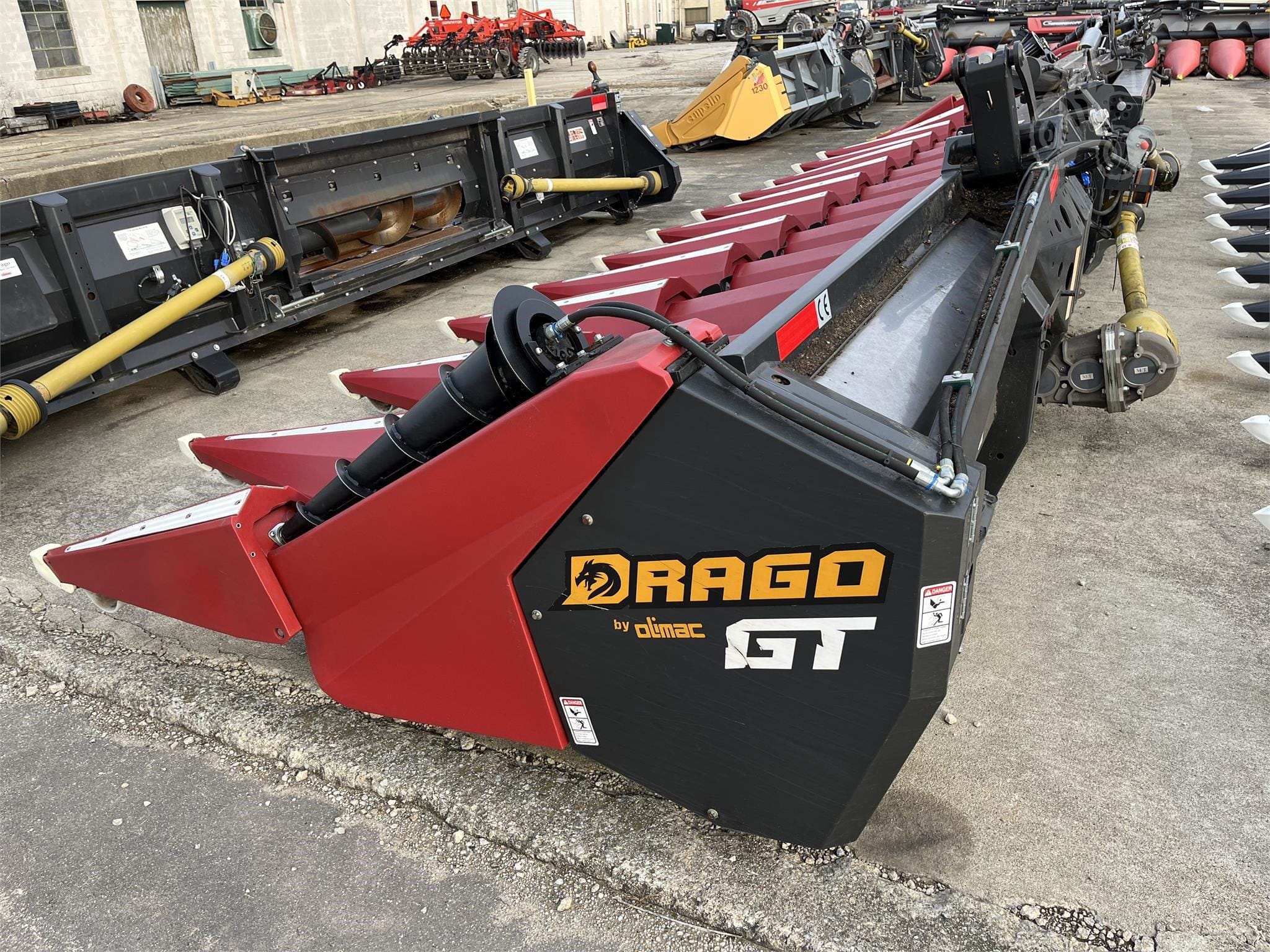 2021 Drago 1230F GT Equipment Image0