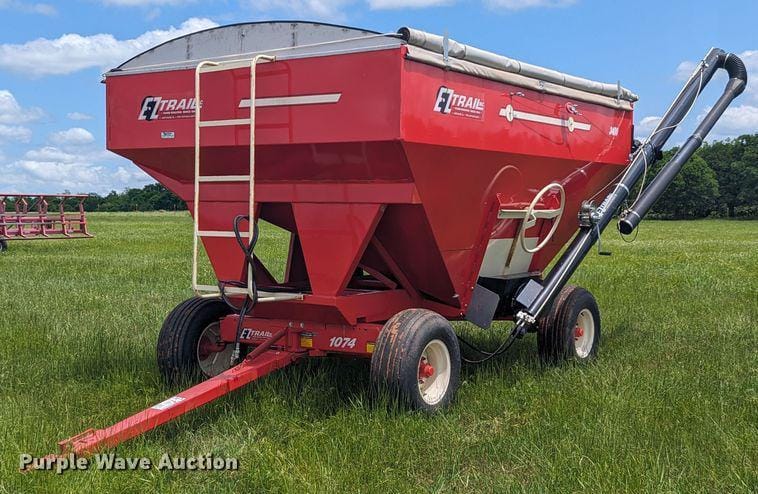 Main image E-Z Trail 3400