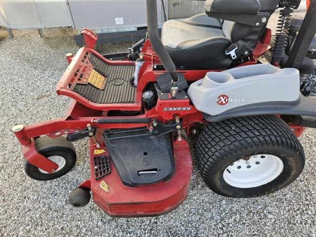 Image of Exmark Lazer Z equipment image 3