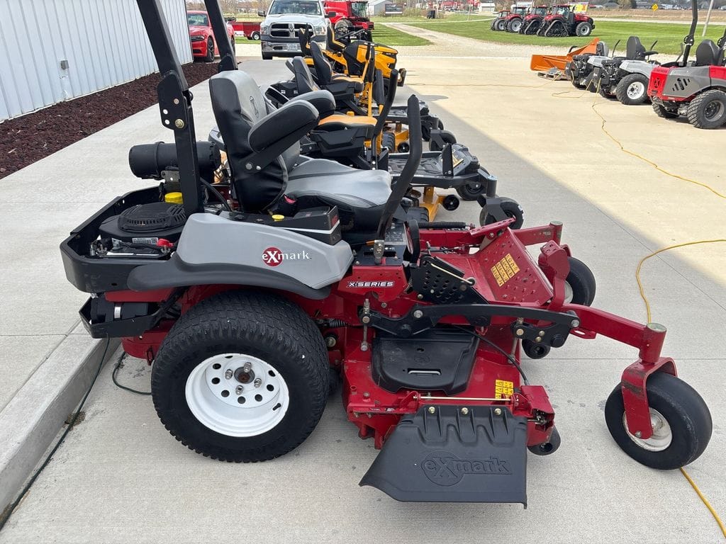 2021 Exmark Lazer XS Equipment Image0