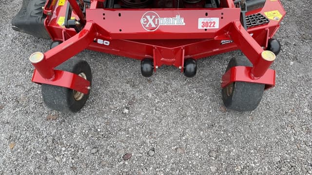 Image of Exmark Lazer Z equipment image 3