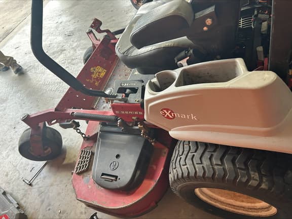 Image of Exmark LZE801CKA equipment image 4