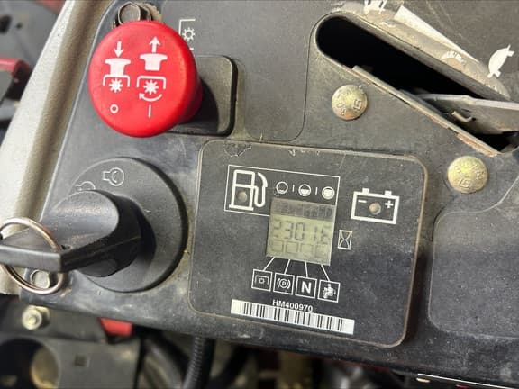 Image of Exmark LZE801CKA equipment image 2