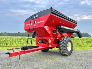 Main image E-Z Trail 550