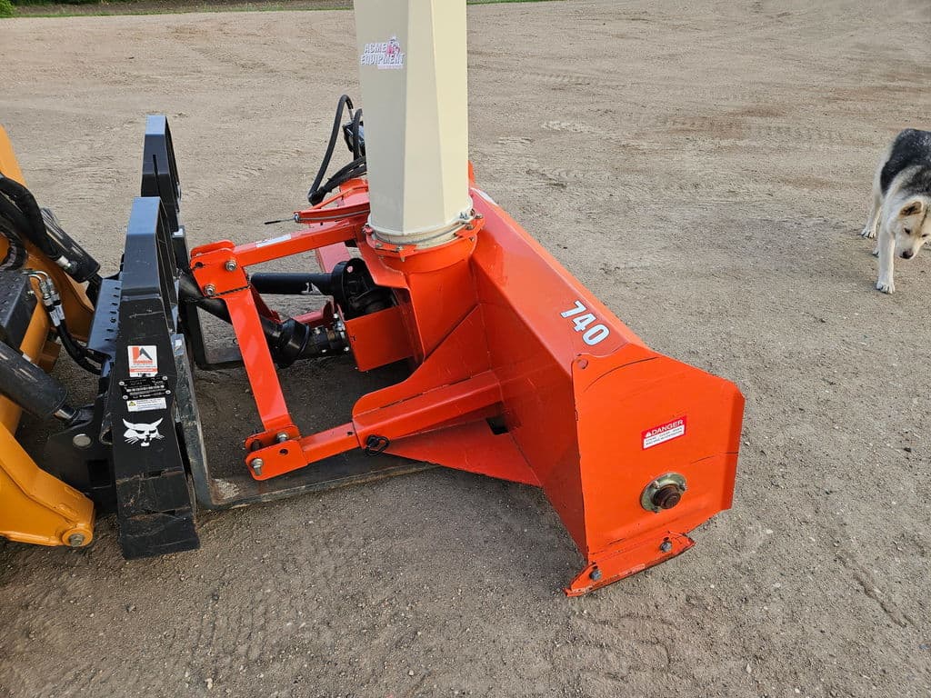 Image of Farm King 740 Image 1