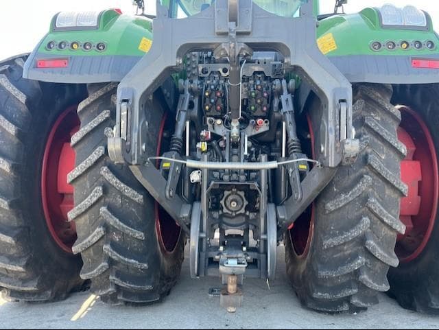 Image of Fendt 1042 Vario equipment image 3
