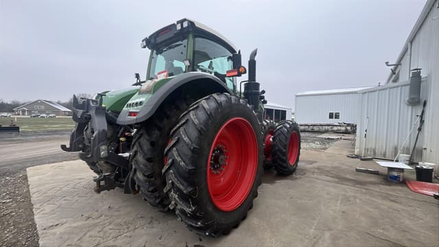 Image of Fendt 1042 Vario equipment image 1