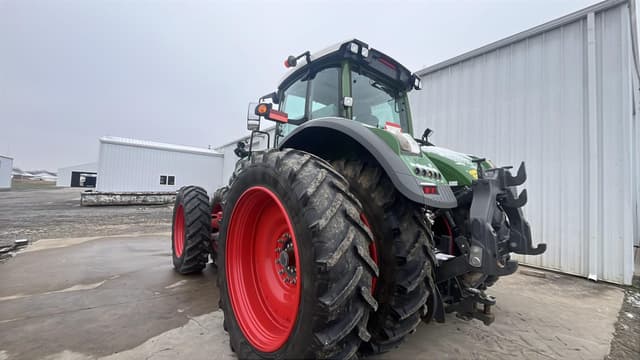 Image of Fendt 1042 Vario equipment image 2