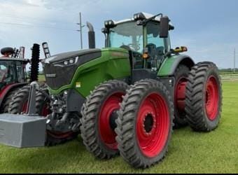 2021 Fendt 1042 Vario Equipment Image0