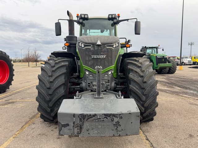 Image of Fendt 1046 Vario equipment image 1