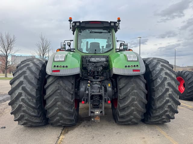 Image of Fendt 1046 Vario equipment image 4