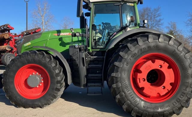Image of Fendt 1050 Vario equipment image 1